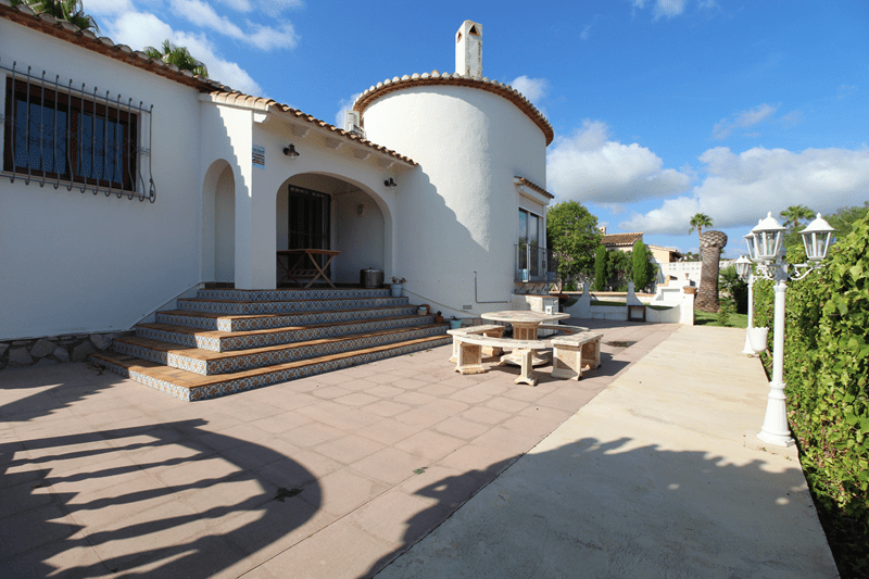 Villa mit viel Stil und Blick auf den Montgé, Dénia