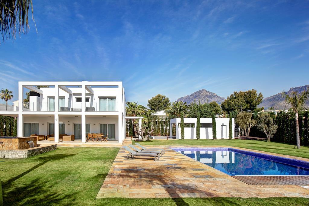 Moderne villa gebouwd door Vives Pons in La Nucía