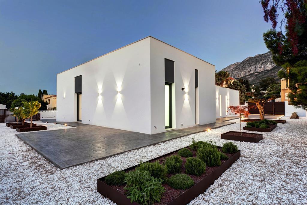 Villa moderne de nouvelle construction à Dénia