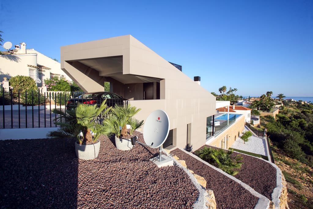 Villa moderne nouvellement construite à Dénia