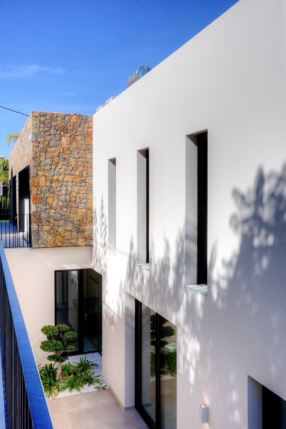 Modern villa of new construction in Dénia