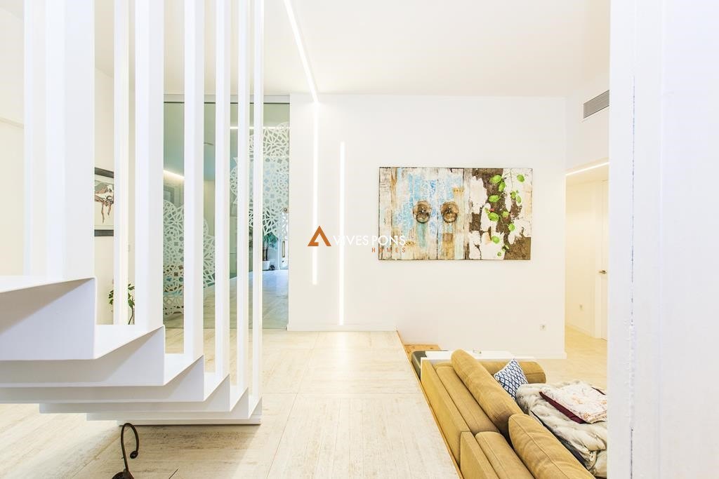 Moderne Villa mit Meerblick in Dénia