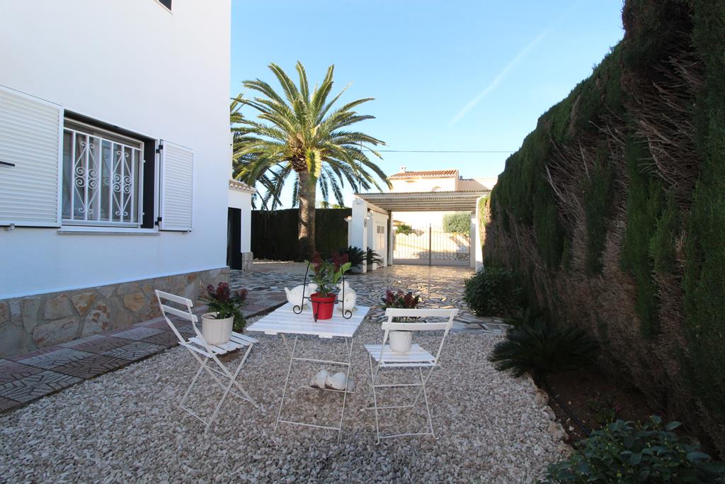 Villa op een steenworp afstand van het strand, Els Poblets