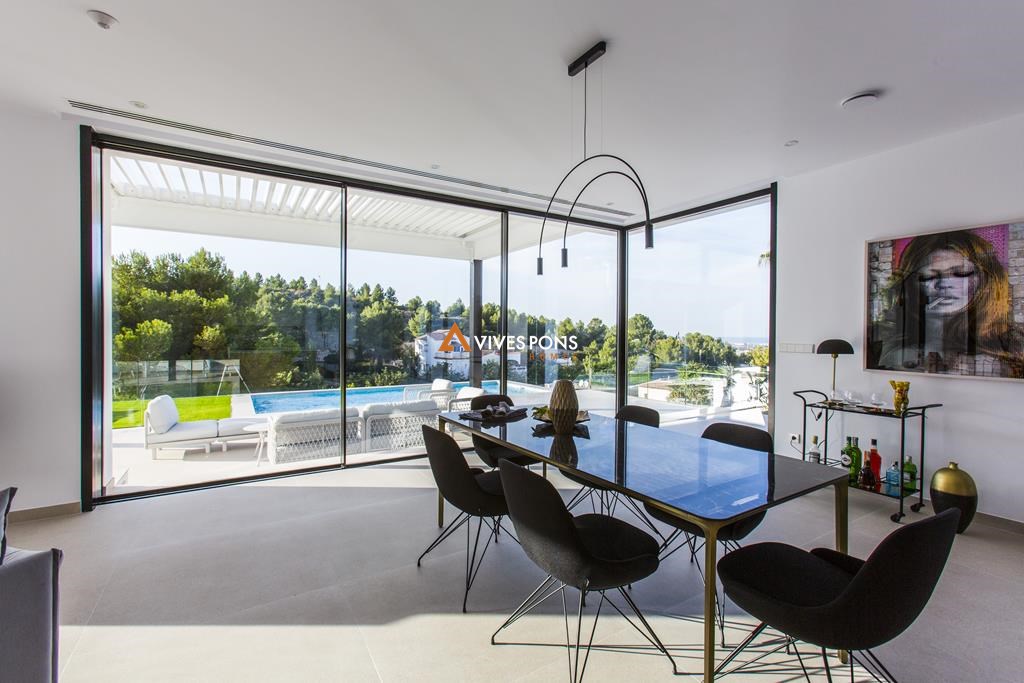Villa moderne avec vue à Dénia