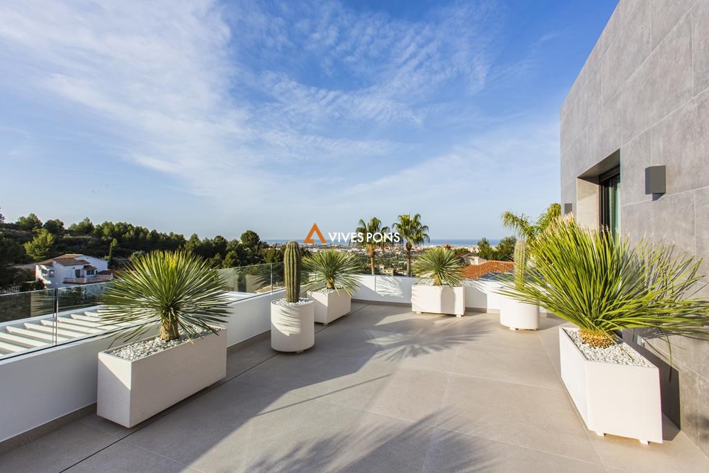 Moderne Villa mit Blick in Dénia