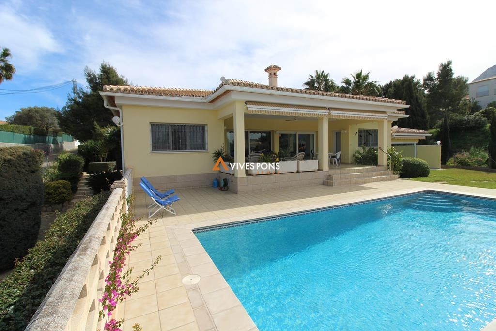 Villa on one floor and excellently maintained, Dénia