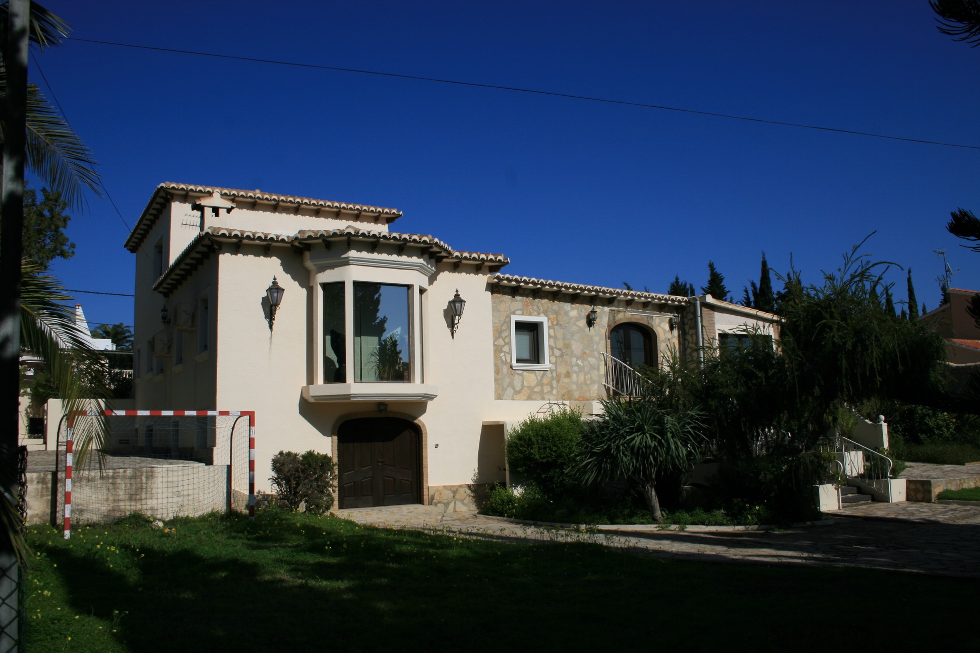 Ruime villa in Dénia, San Nicolas.