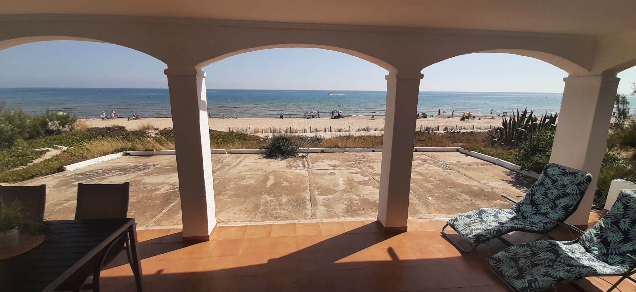 Villa independiente en primera línea de playa, Dénia