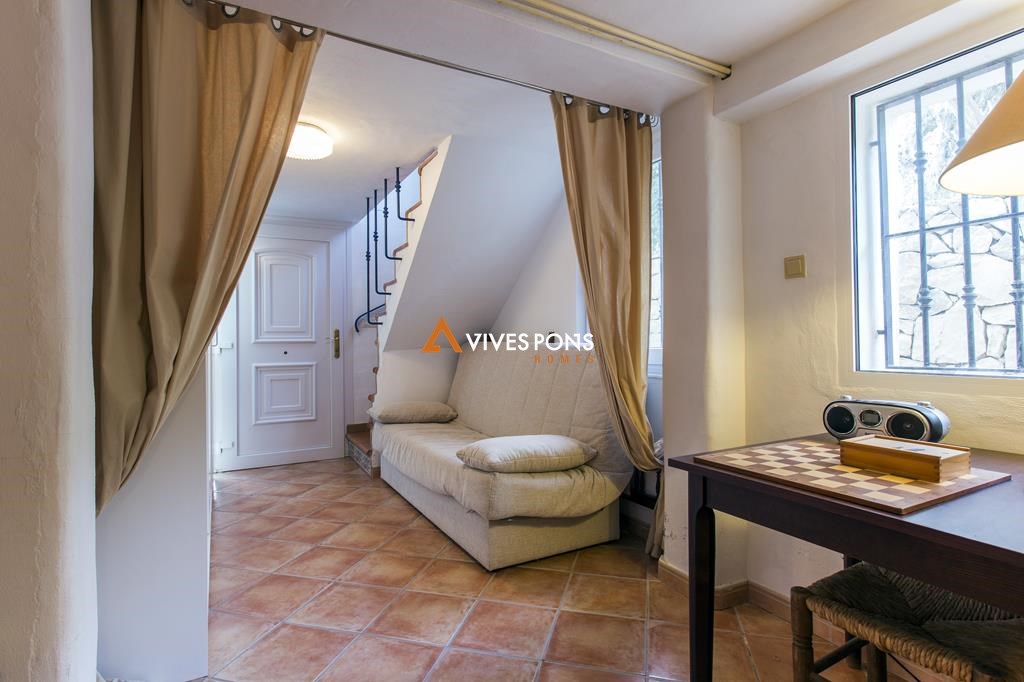 Villa with five bedrooms and independent studio